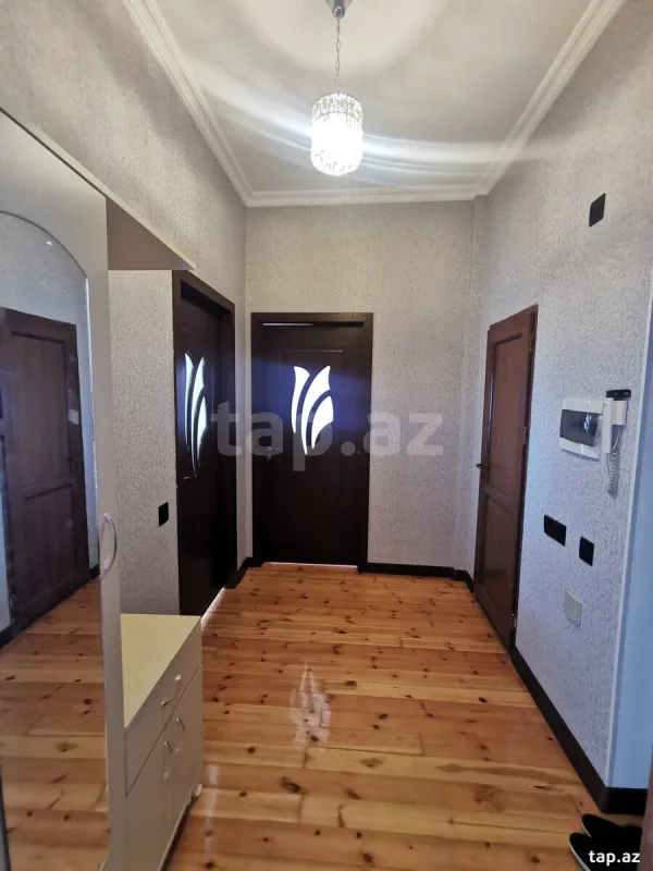 Kirayə verilir 3 otaqlı yeni tikili 75 m²