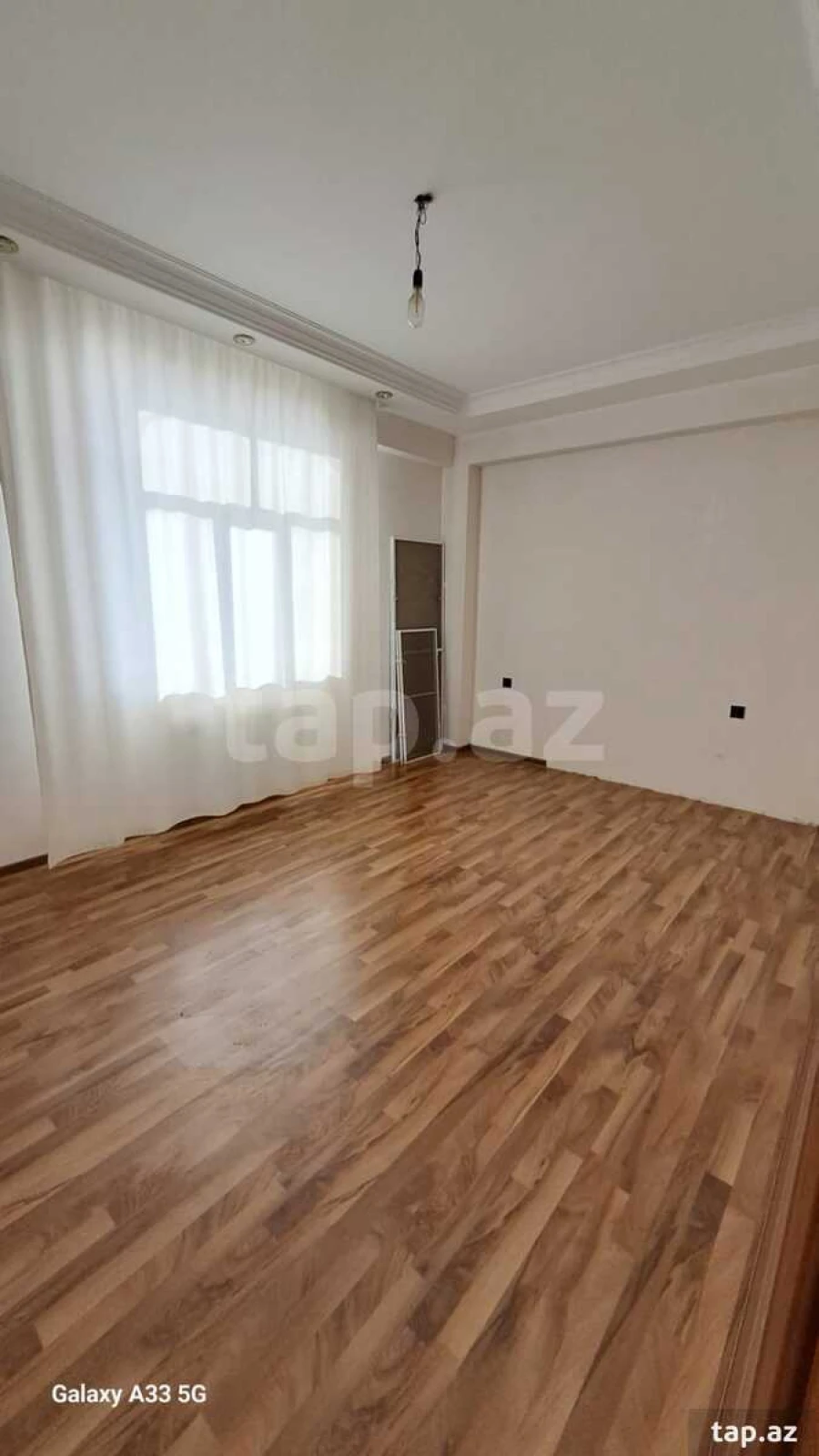 Satılır 2 otaqlı yeni tikili 74 m²