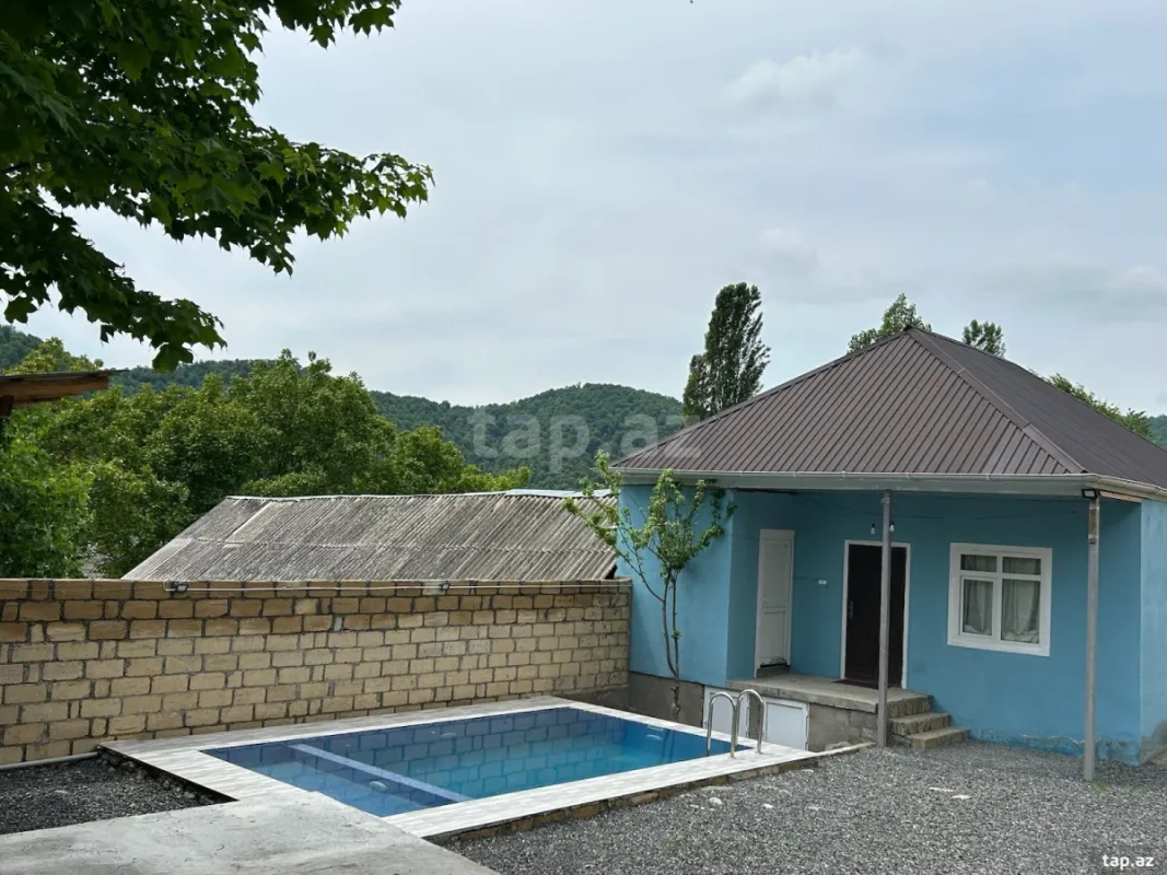 Satılır 2 otaqlı həyət evi