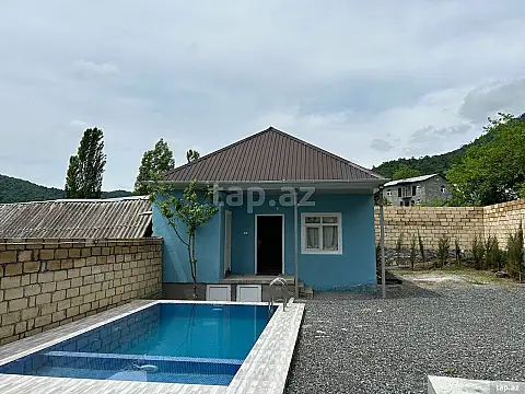 Satılır 2 otaqlı həyət evi