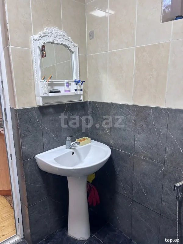 Satılır 2 otaqlı həyət evi