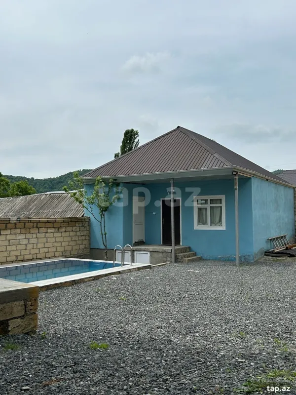 Satılır 2 otaqlı həyət evi