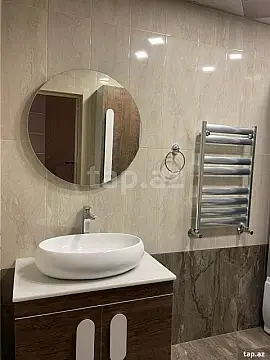 Satılır 3 otaqlı yeni tikili 145 m²