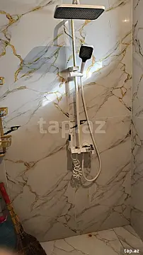 Satılır 6 otaqlı həyət evi