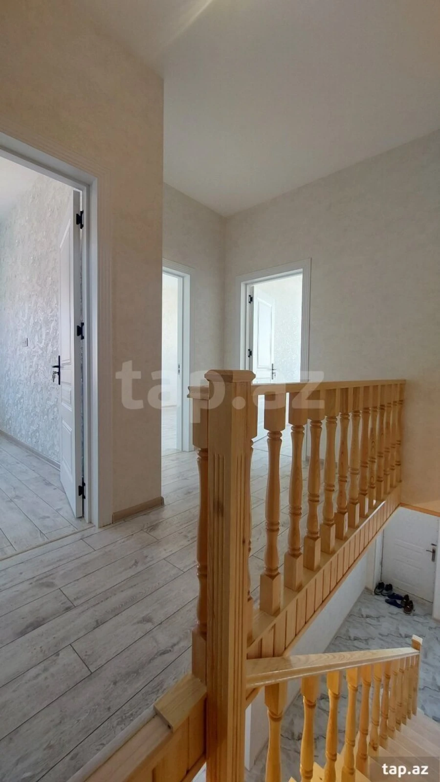 Satılır 4 otaqlı həyət evi