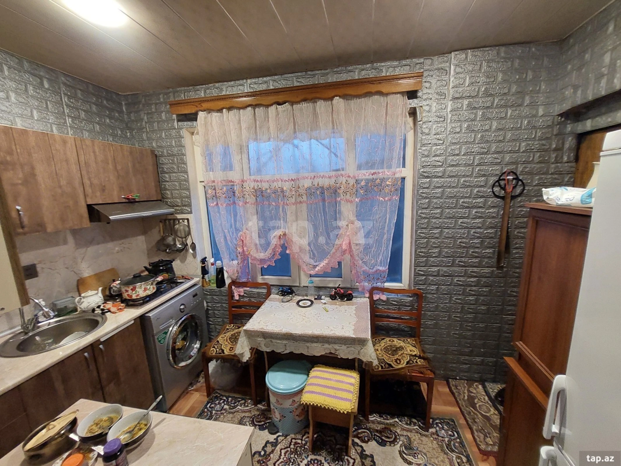 Satılır 3 otaqlı mənzil 71 m²