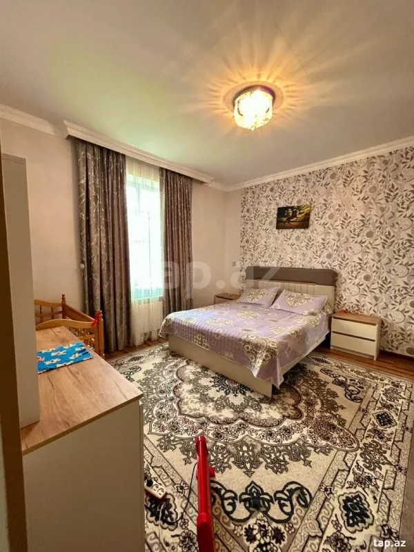 Satılır 3 otaqlı həyət evi
