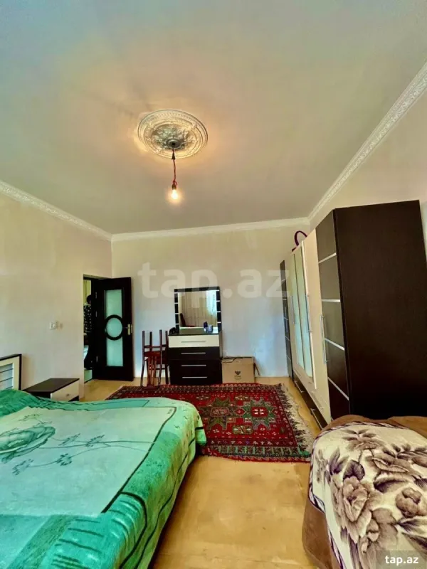 Satılır 3 otaqlı həyət evi