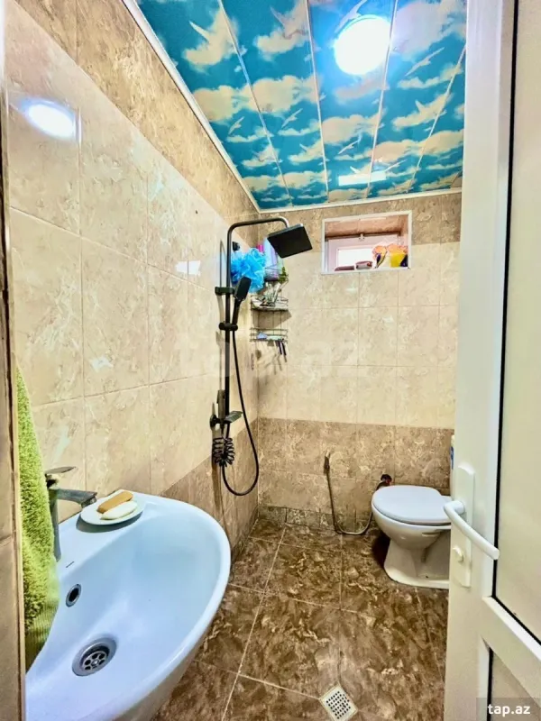 Satılır 3 otaqlı həyət evi