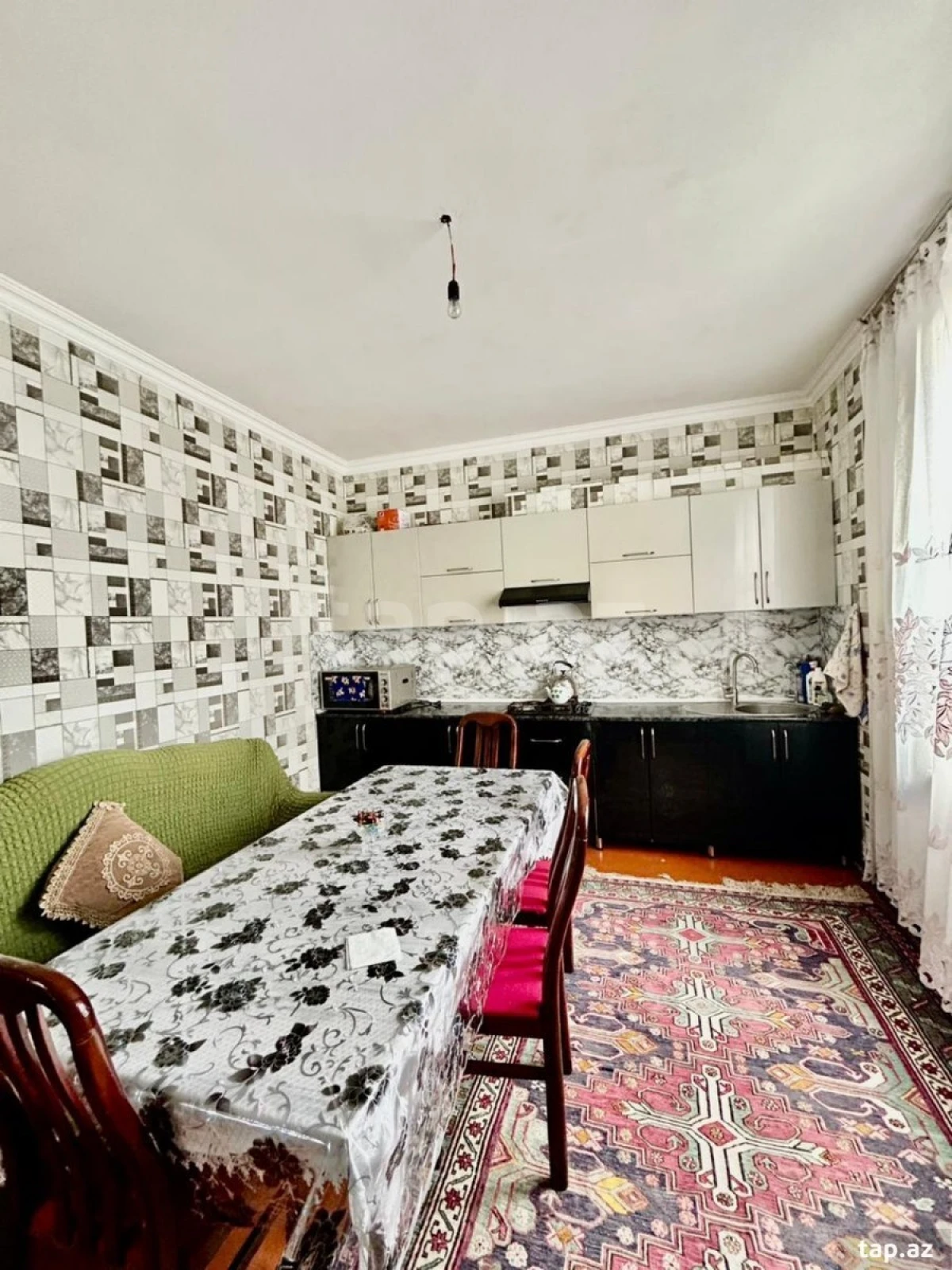 Satılır 3 otaqlı həyət evi