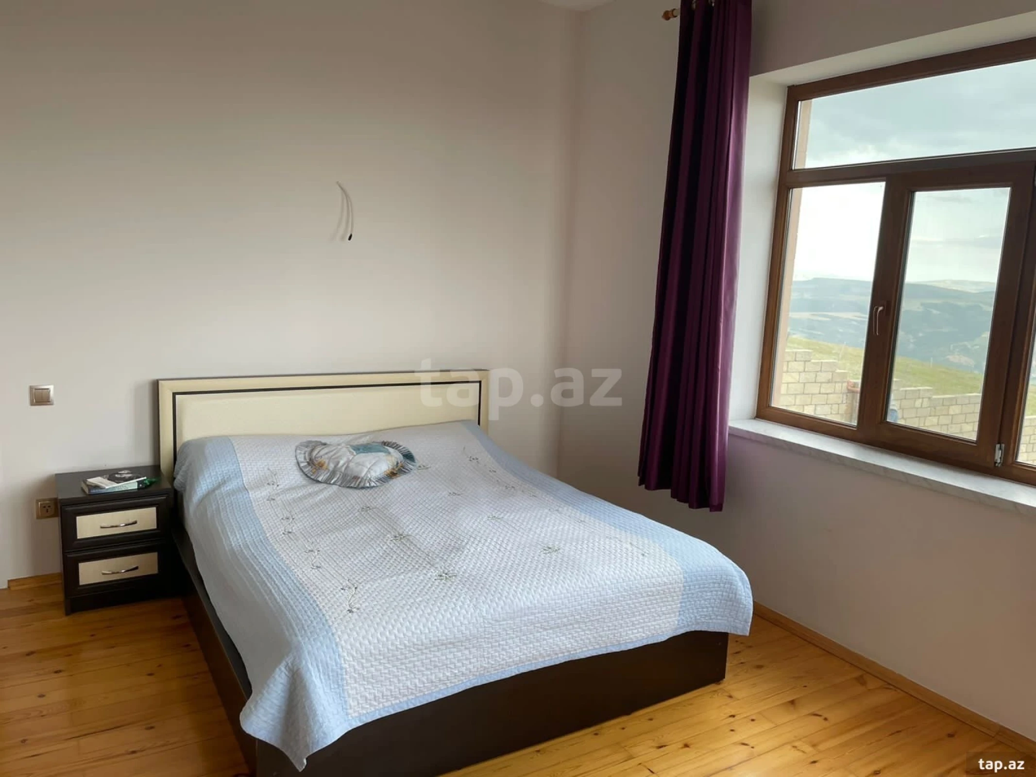 Satılır 5 otaqlı həyət evi