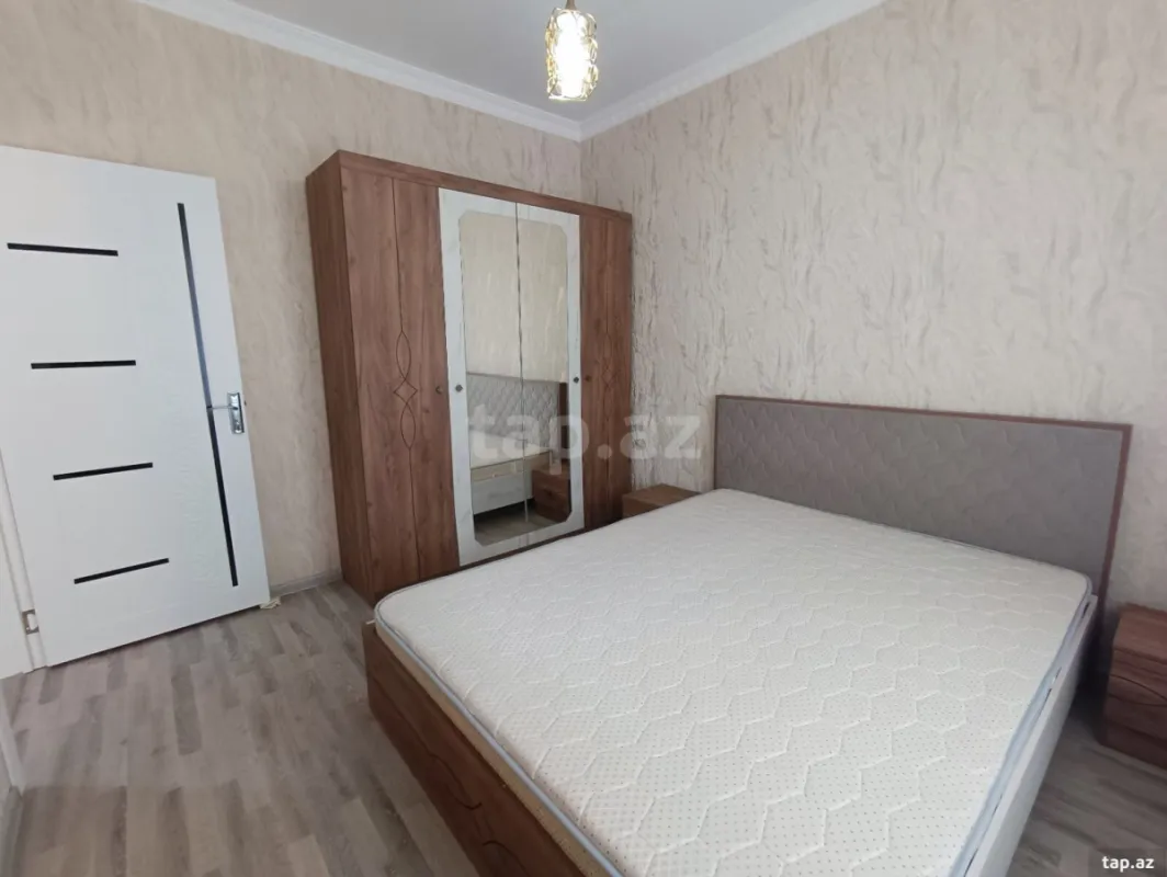 Satılır 5 otaqlı həyət evi