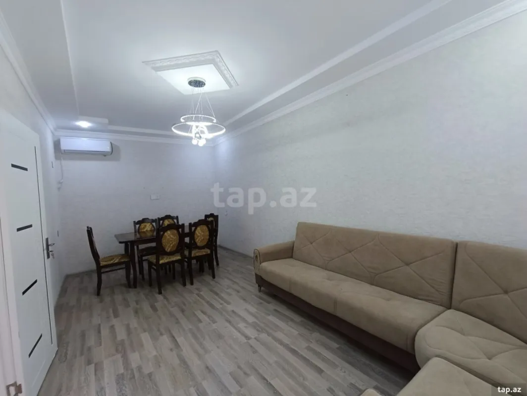 Satılır 5 otaqlı həyət evi