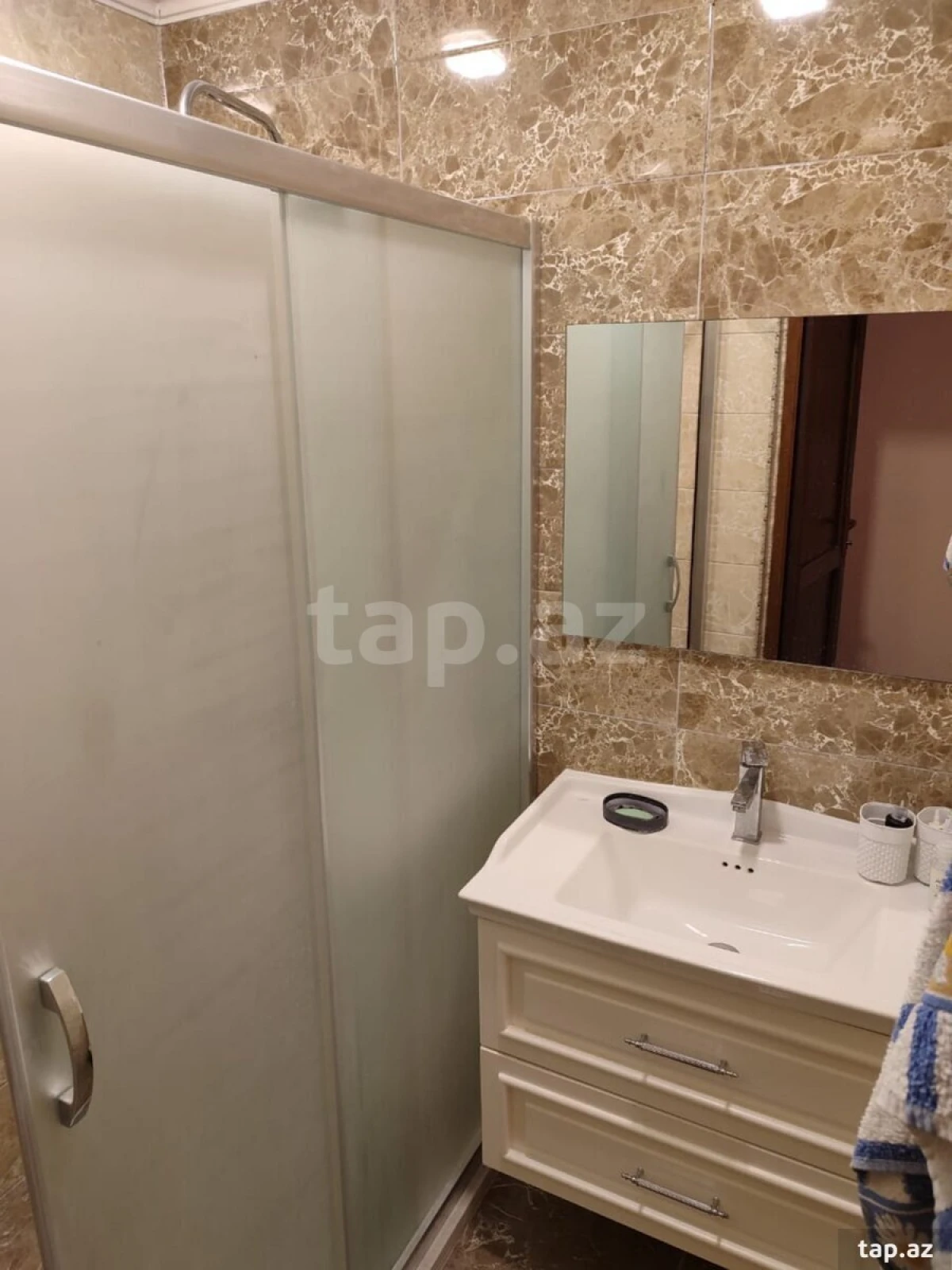 Satılır 3 otaqlı mənzil 73 m²