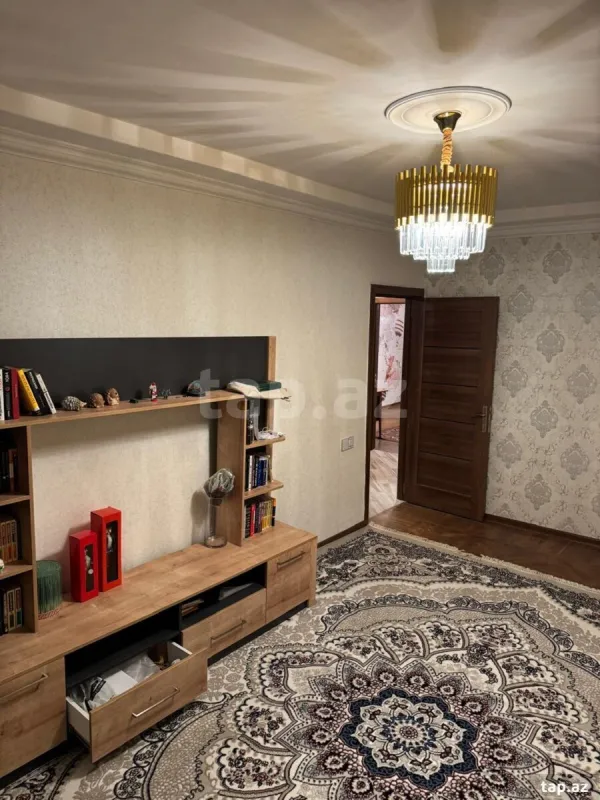Satılır 3 otaqlı mənzil 73 m²