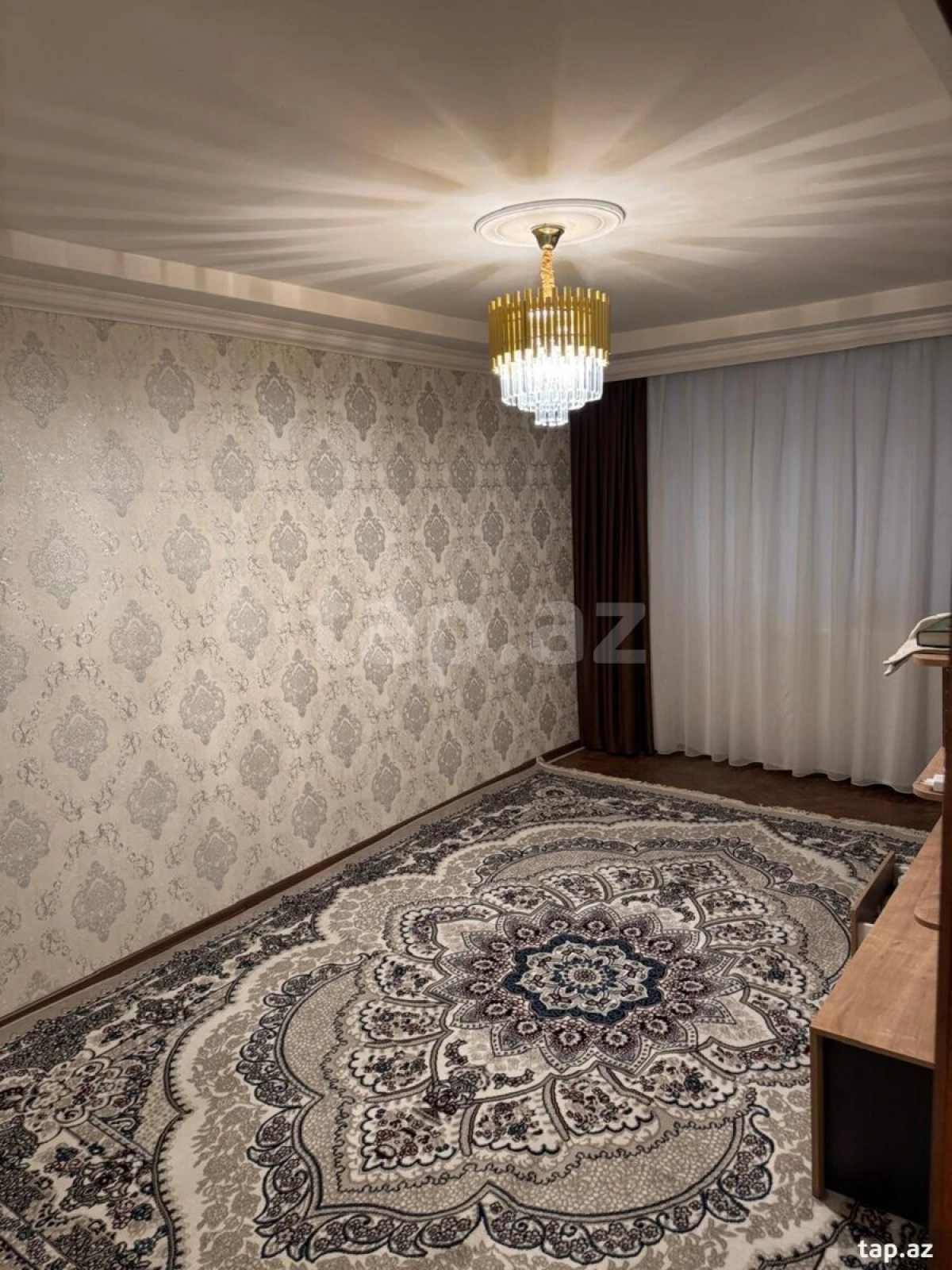 Satılır 3 otaqlı mənzil 73 m²