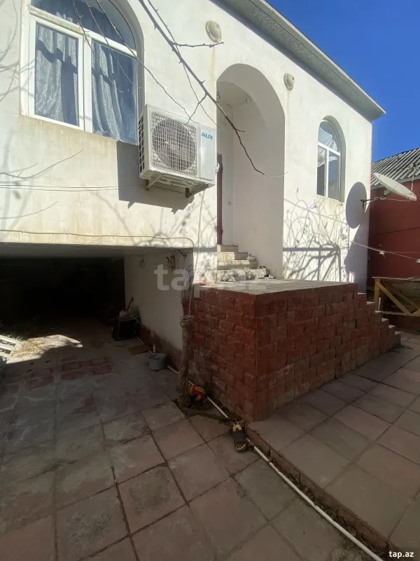 Satılır 3 otaqlı həyət evi