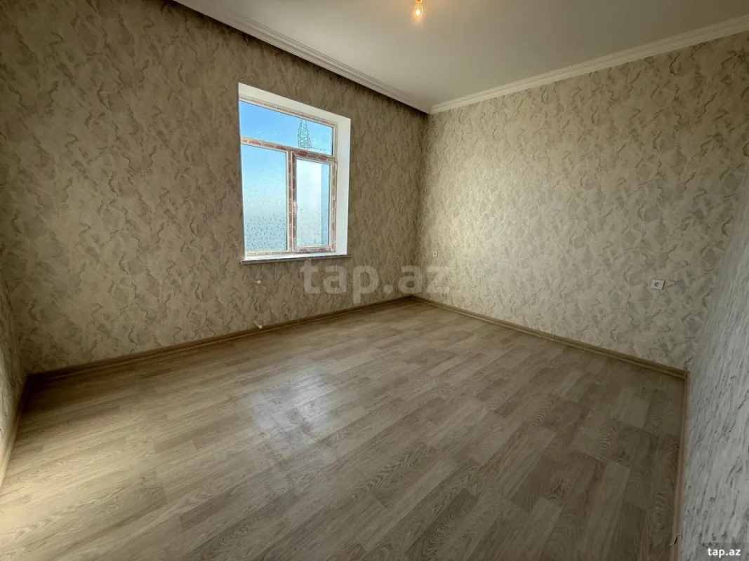 Satılır 3 otaqlı həyət evi