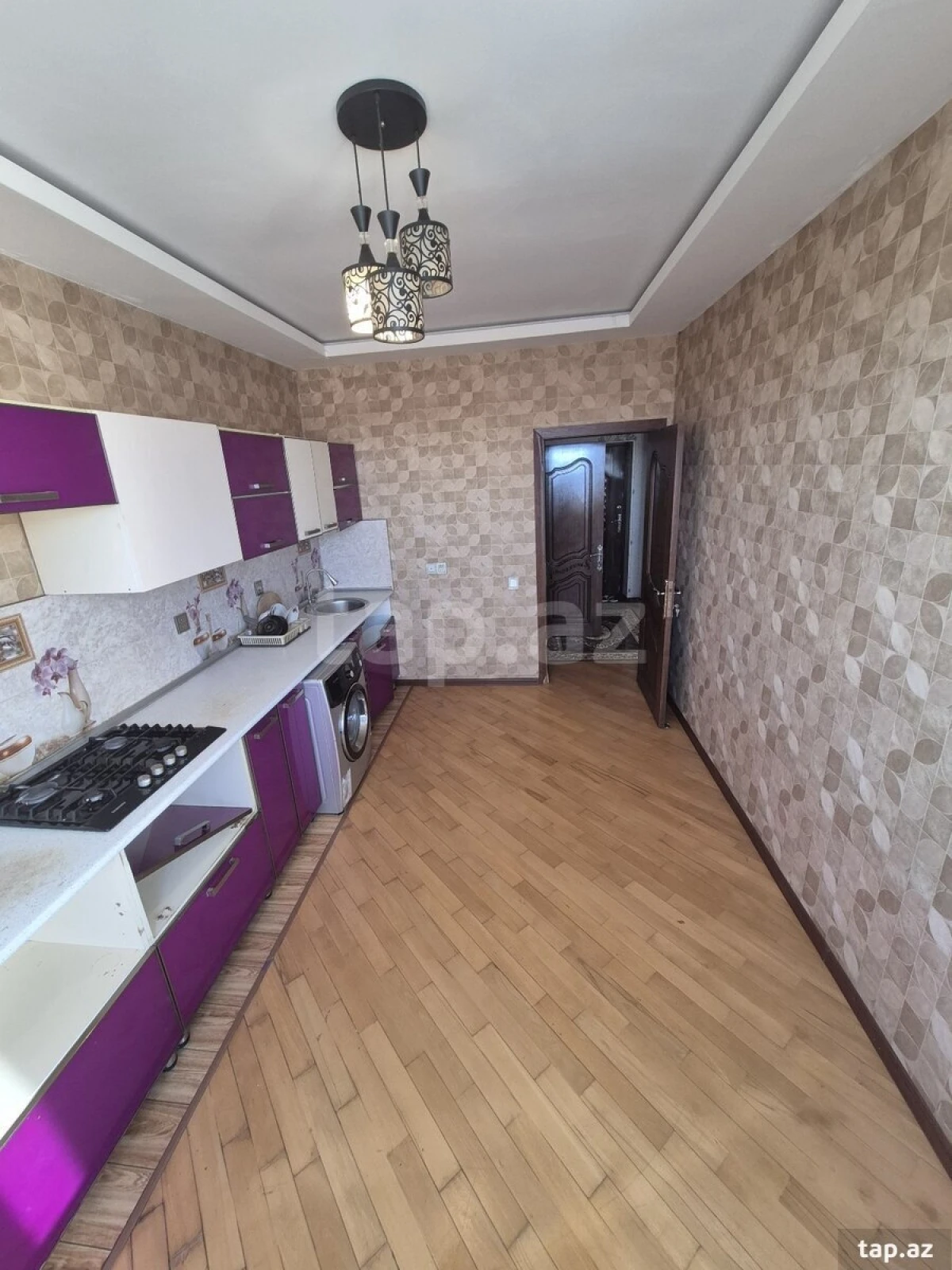 Kirayə verilir 2 otaqlı yeni tikili 70 m²