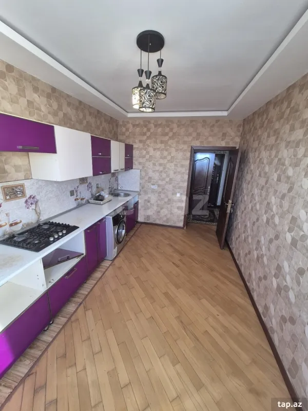 Kirayə verilir 2 otaqlı yeni tikili 70 m²