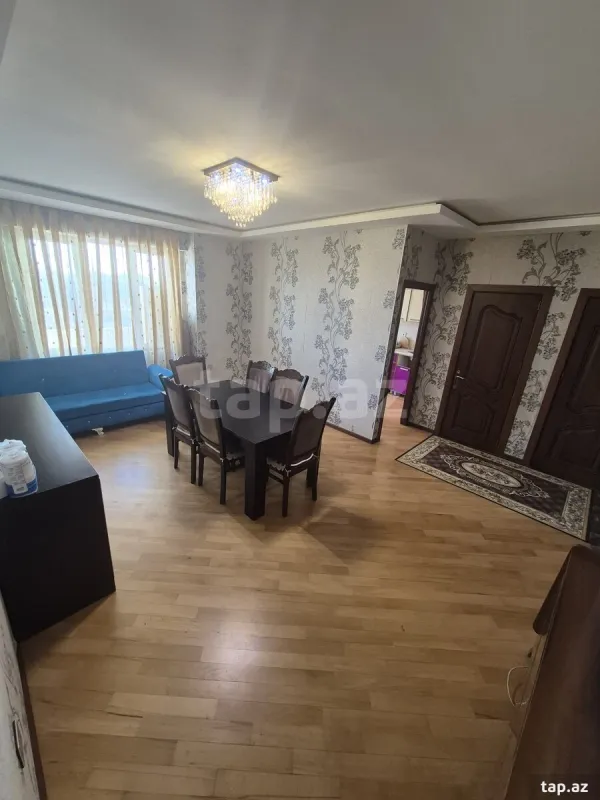 Kirayə verilir 2 otaqlı yeni tikili 70 m²