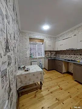 Satılır 4 otaqlı həyət evi