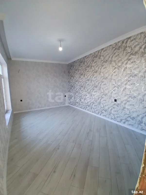 Satılır 5 otaqlı həyət evi 160 m²