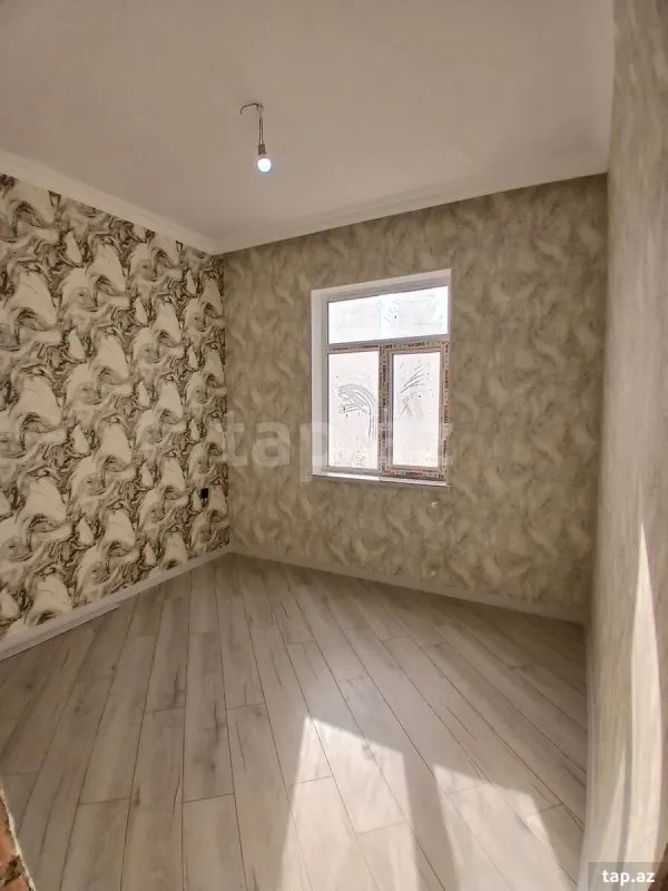 Satılır 5 otaqlı həyət evi 160 m²