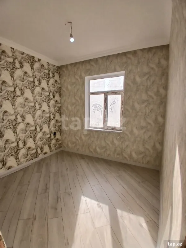 Satılır 5 otaqlı həyət evi 160 m²