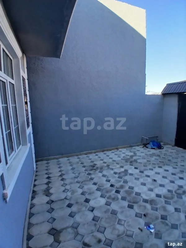 Satılır 5 otaqlı həyət evi 160 m²