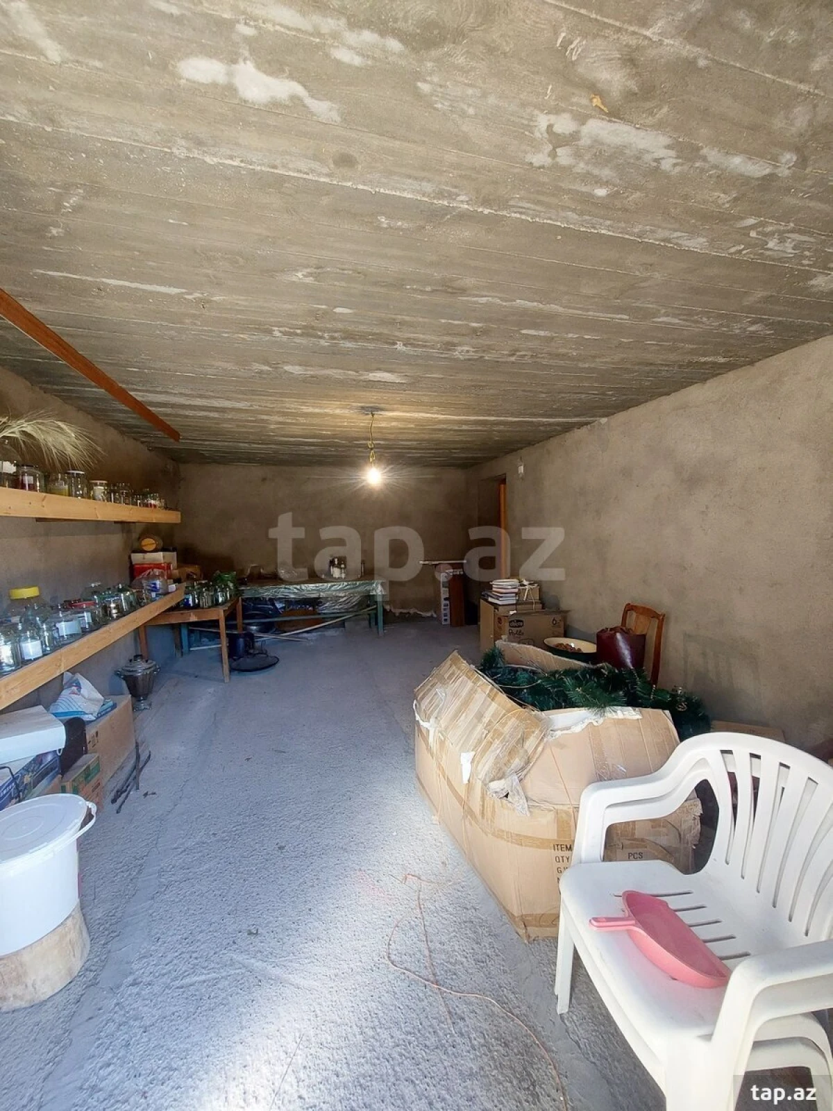 Satılır 6 otaqlı həyət evi