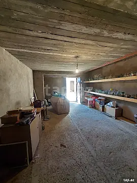 Satılır 6 otaqlı həyət evi