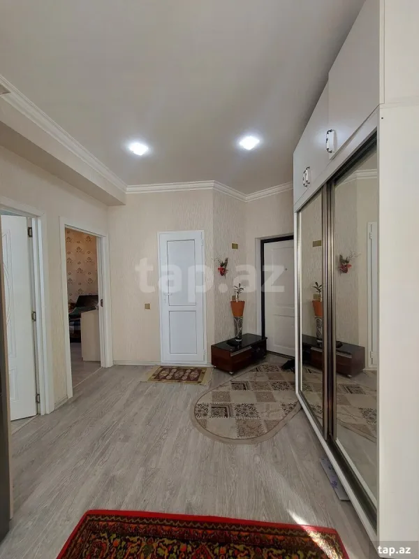 Satılır 3 otaqlı yeni tikili 78.5 m²