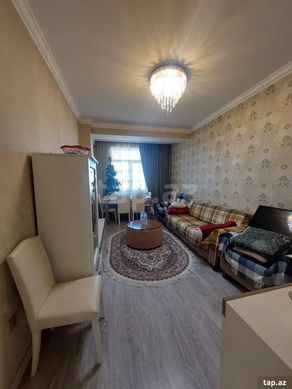 Satılır 3 otaqlı yeni tikili 78.5 m²