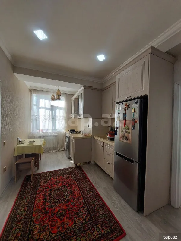 Satılır 3 otaqlı yeni tikili 78.5 m²
