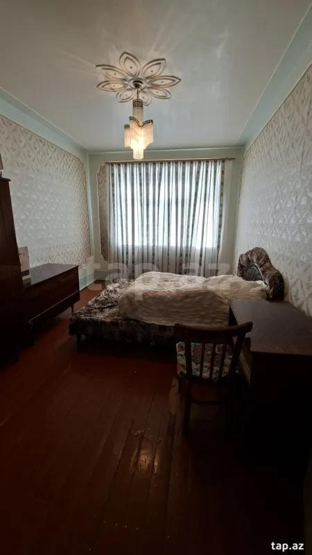 Satılır 3 otaqlı yeni tikili 70 m²