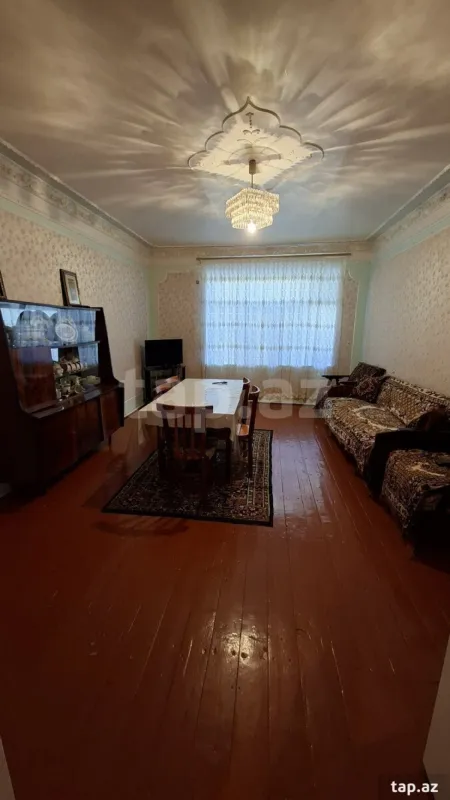 Satılır 3 otaqlı yeni tikili 70 m²