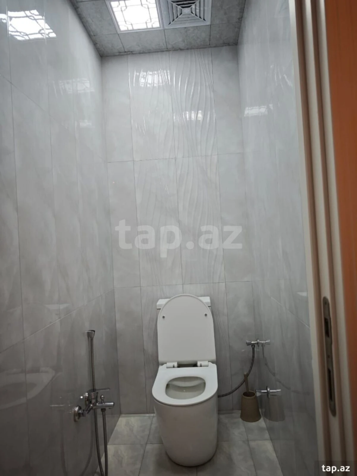 Satılır 3 otaqlı yeni tikili 91 m²