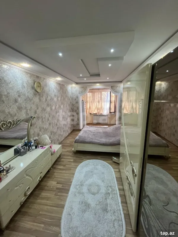 Satılır 2 otaqlı mənzil 58 m²
