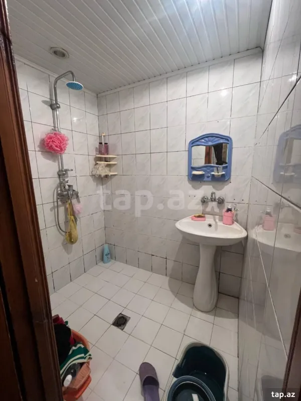 Satılır 2 otaqlı mənzil 58 m²