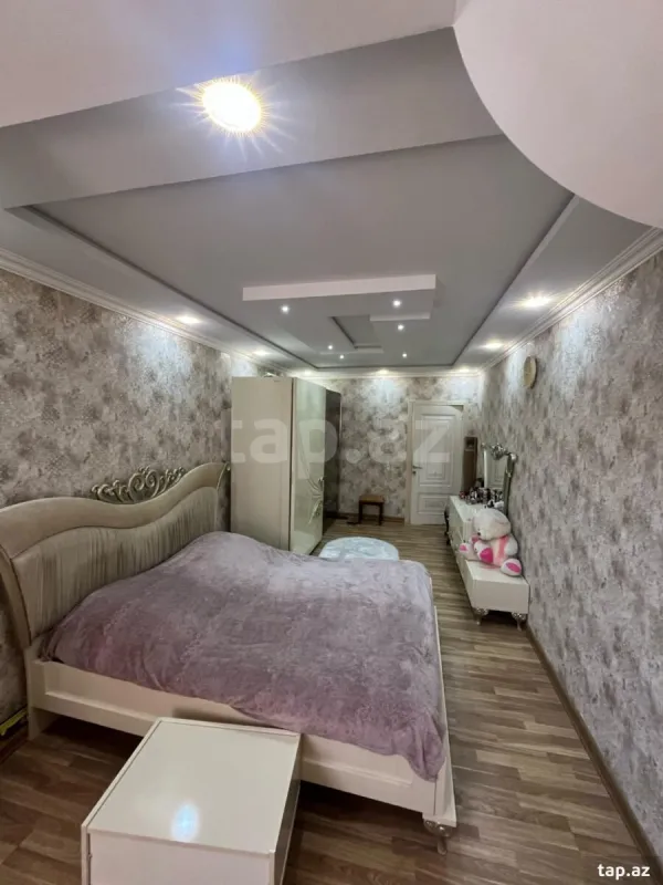 Satılır 2 otaqlı mənzil 58 m²