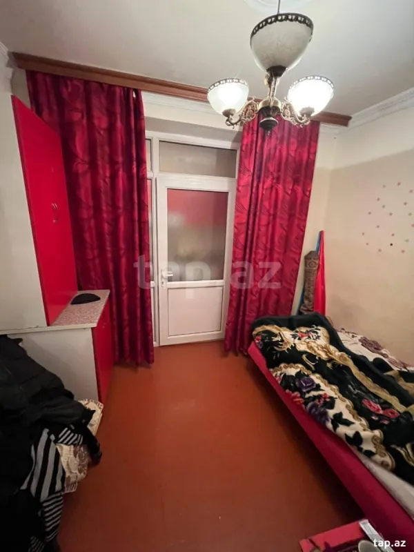 Satılır 2 otaqlı mənzil 58 m²