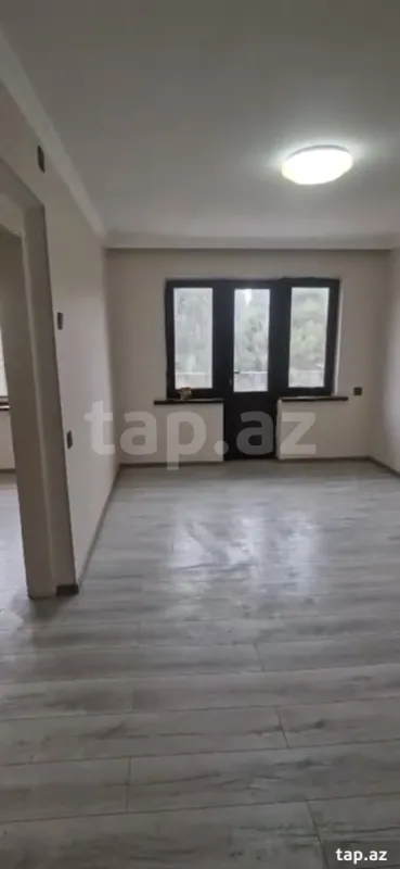 Satılır 1 otaqlı mənzil 38 m²