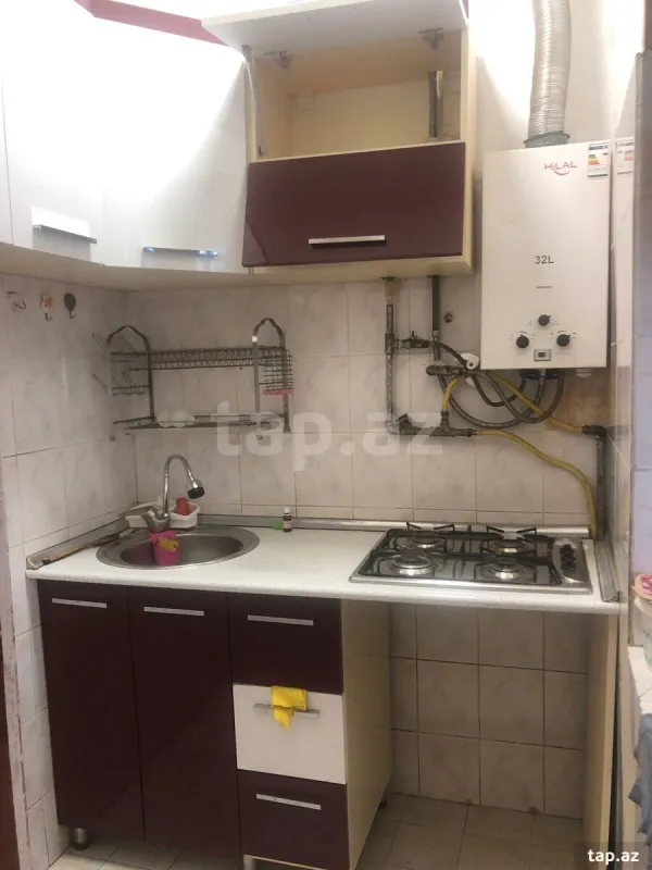 Kirayə verilir 2 otaqlı mənzil 60 m²