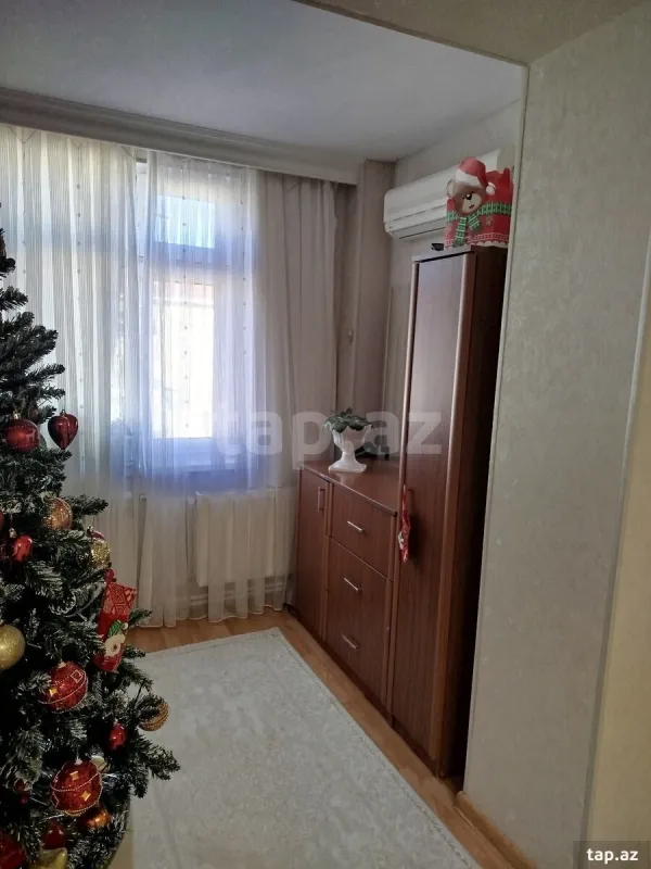 Satılır 3 otaqlı mənzil 70 m²