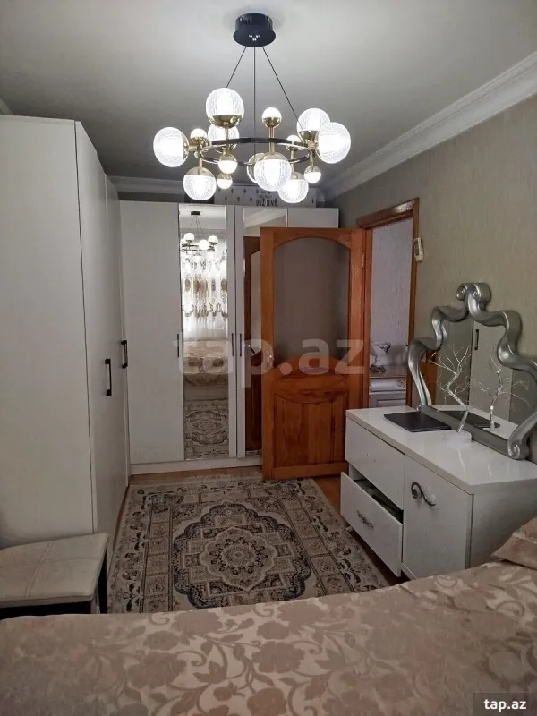 Satılır 3 otaqlı mənzil 70 m²