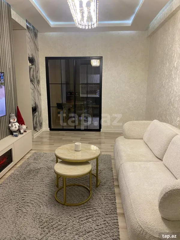 Satılır 3 otaqlı yeni tikili 88 m²