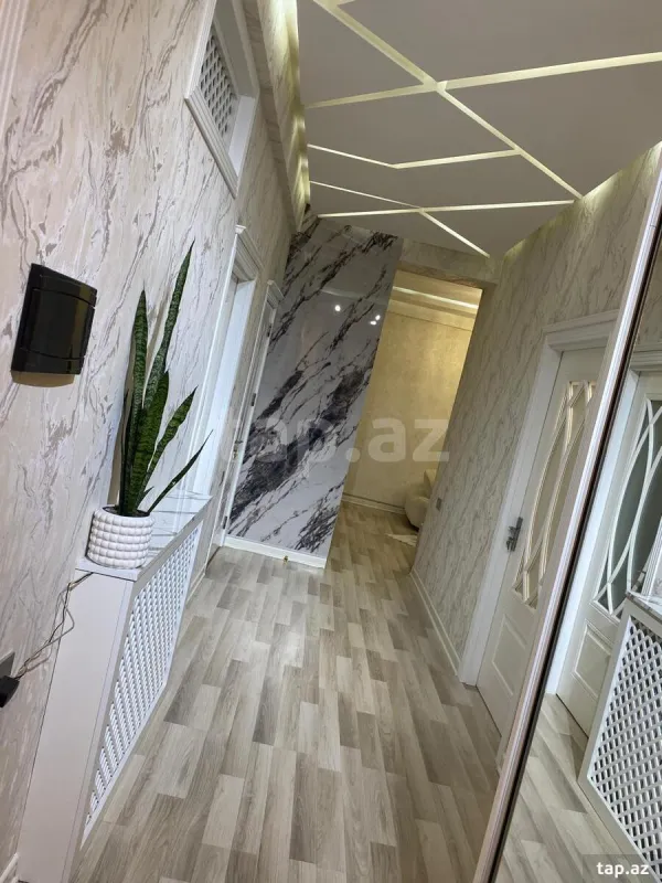 Satılır 3 otaqlı yeni tikili 88 m²