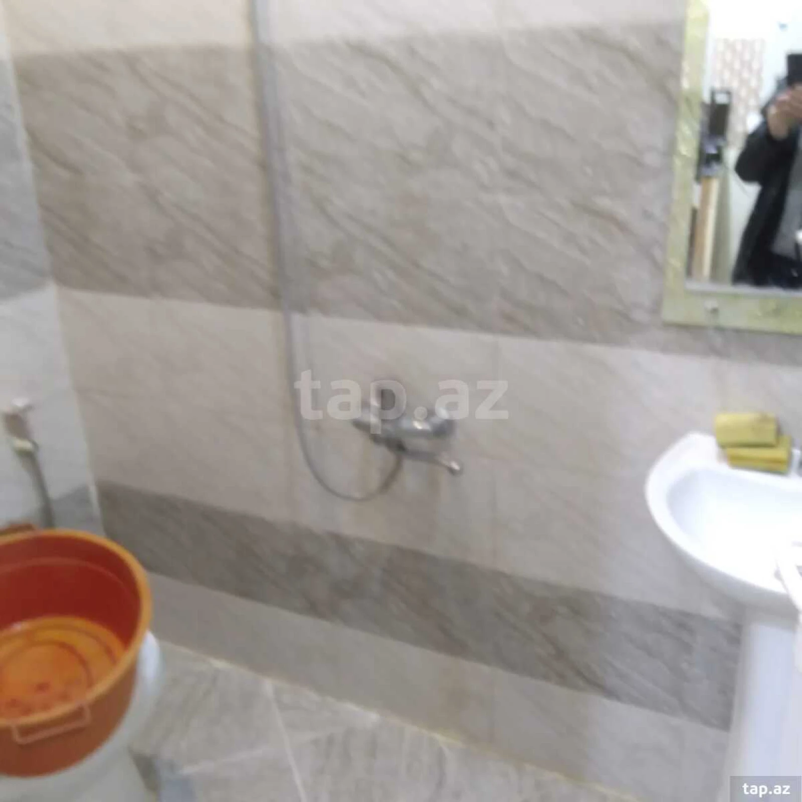 Kirayə verilir 1 otaqlı həyət evi 35 m²