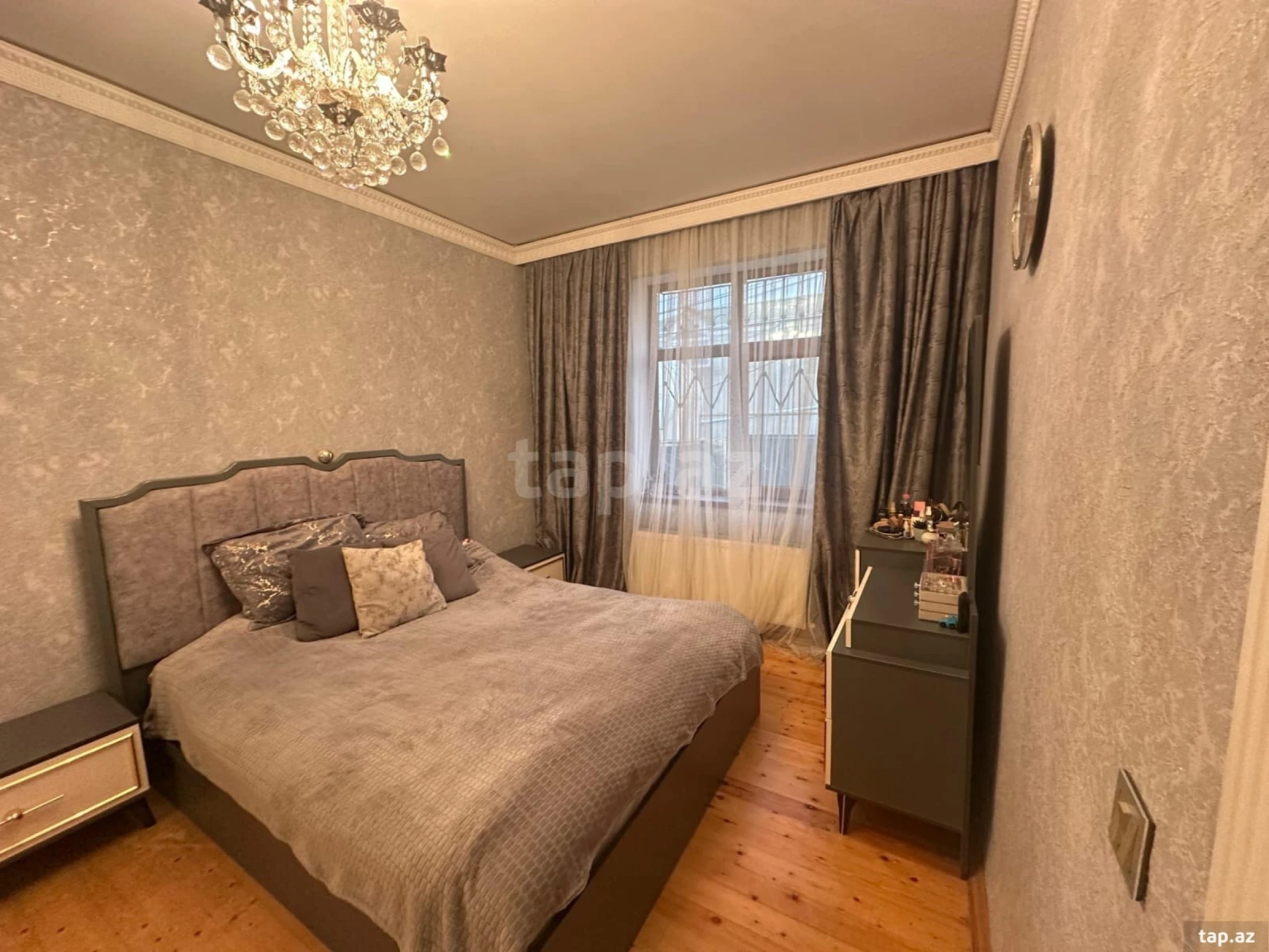 Satılır 4 otaqlı həyət evi